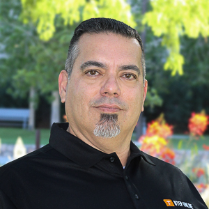 Michael Olvera, Student Success Advisor